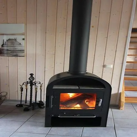 Holiday home Mirow In *